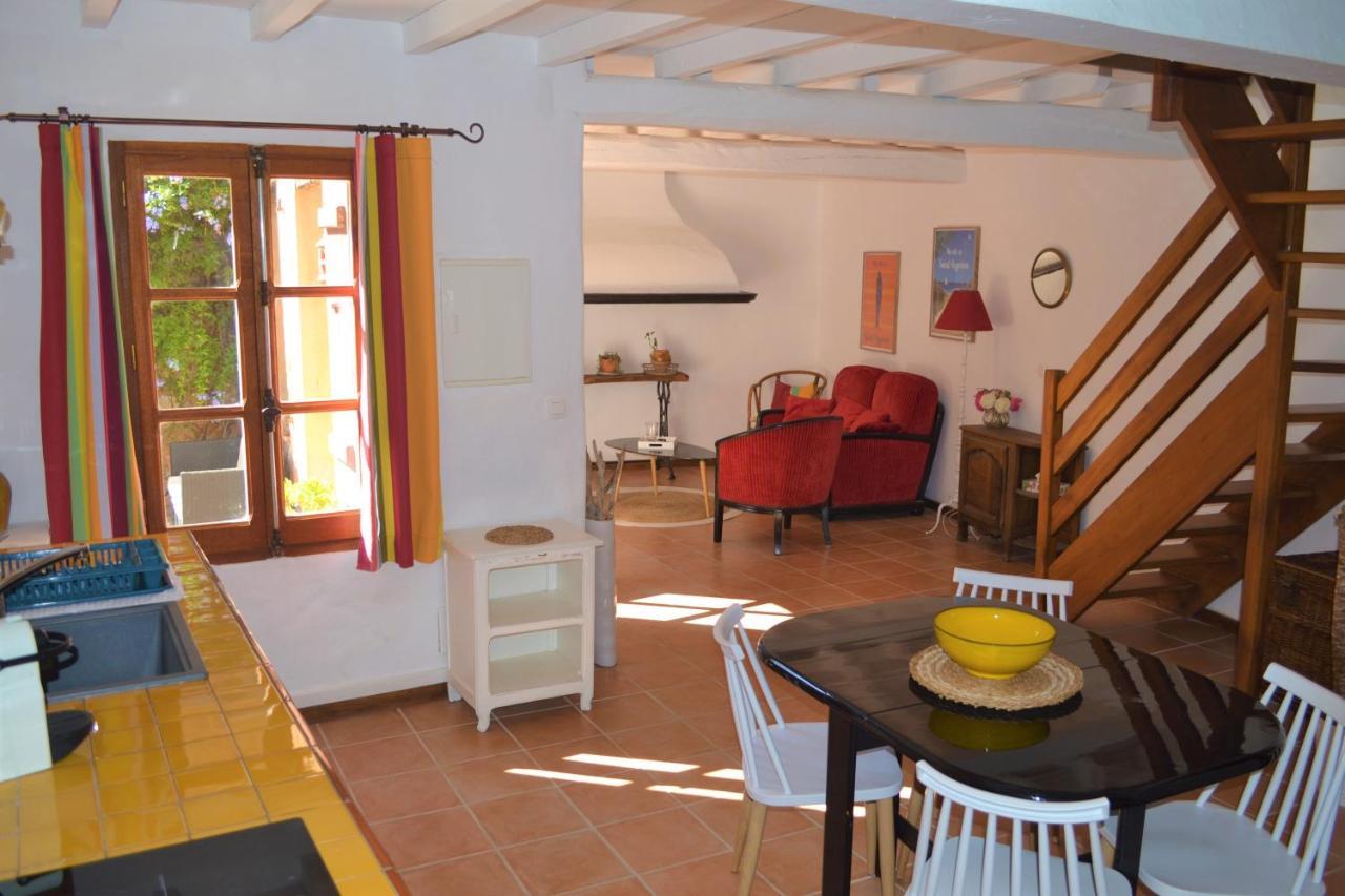 Mas Sant Jordi Villa Alenya Exterior photo